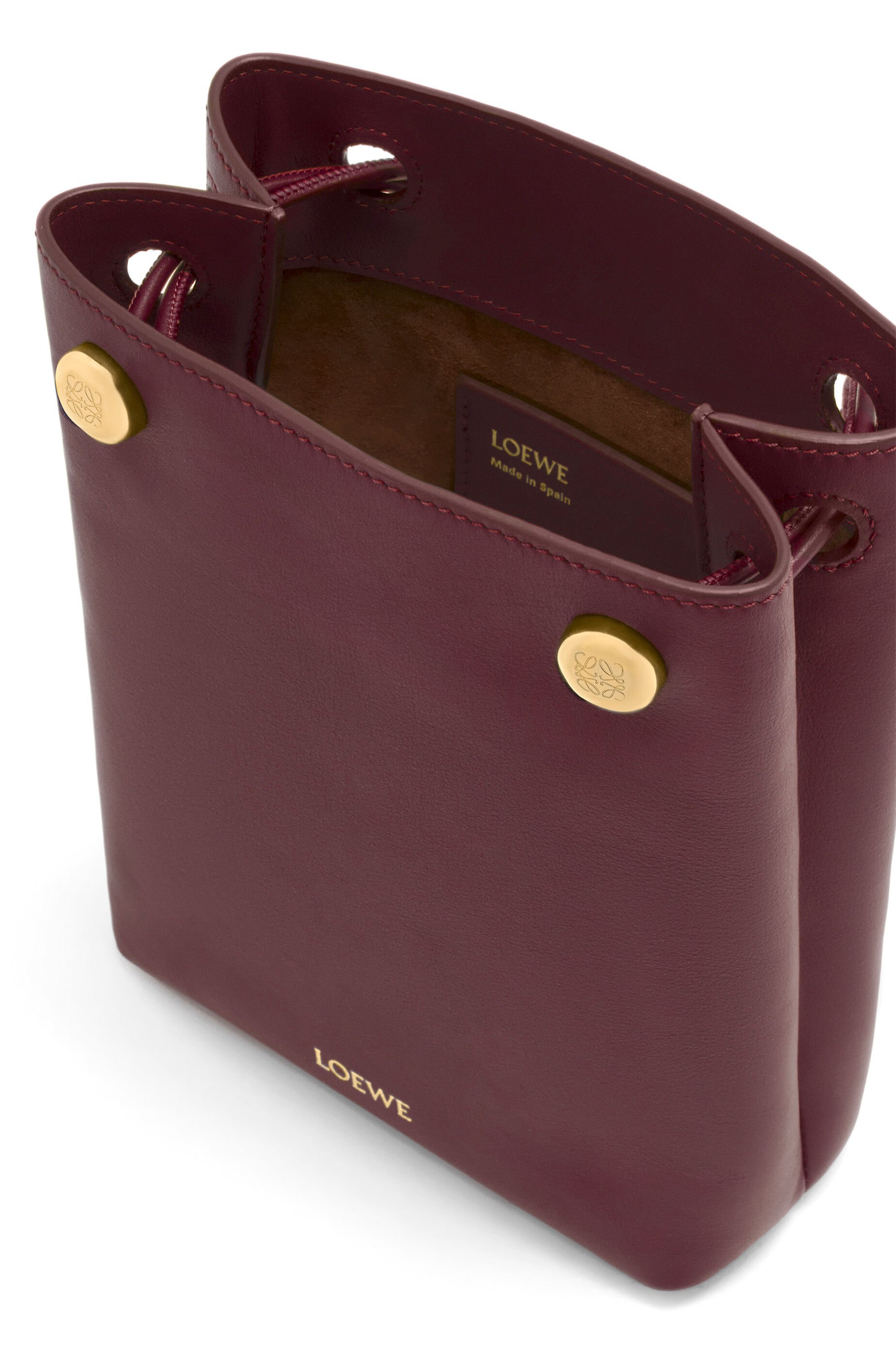 Loewe Anagram Pebble Leather Bucket Bag In Red
