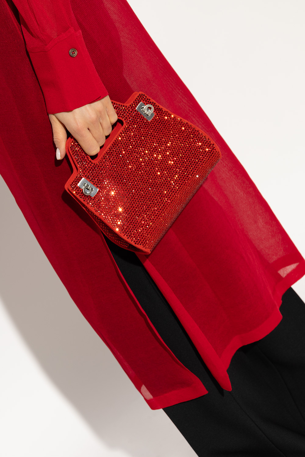 Shop Ferragamo Logo Shoulder Bag In Red