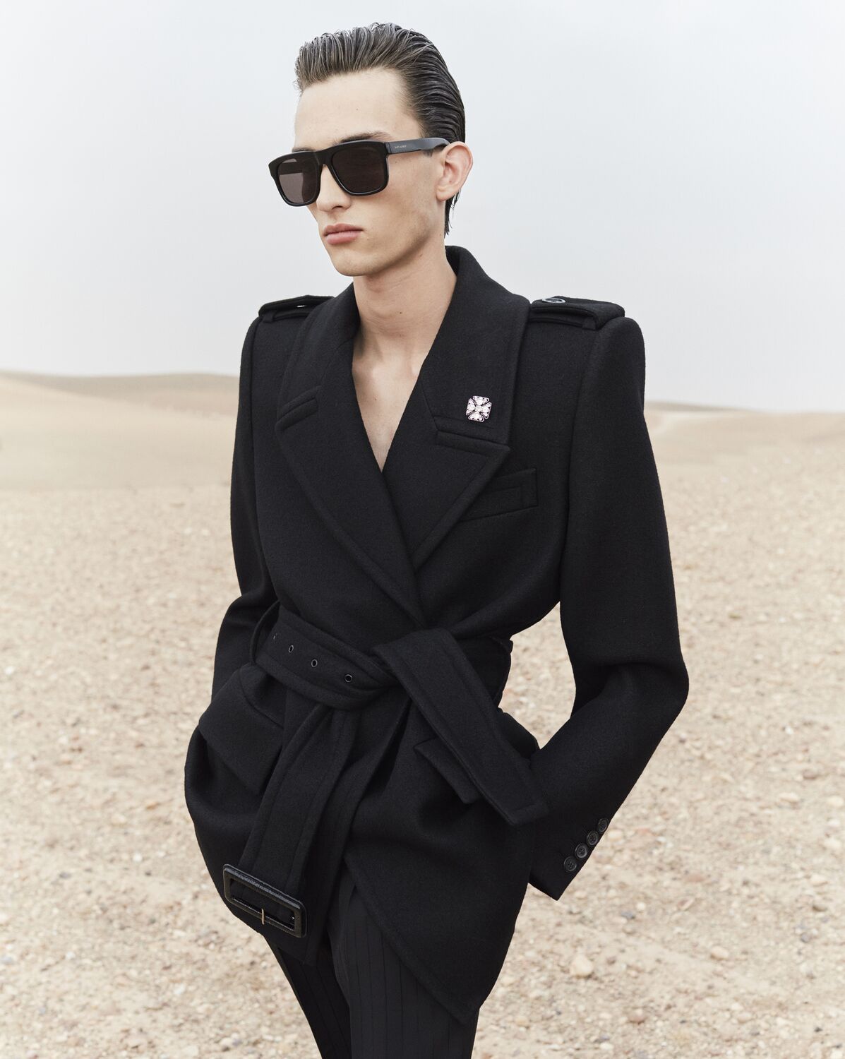 Saint Laurent Sl 558 Square-frame Sunglasses In Black
