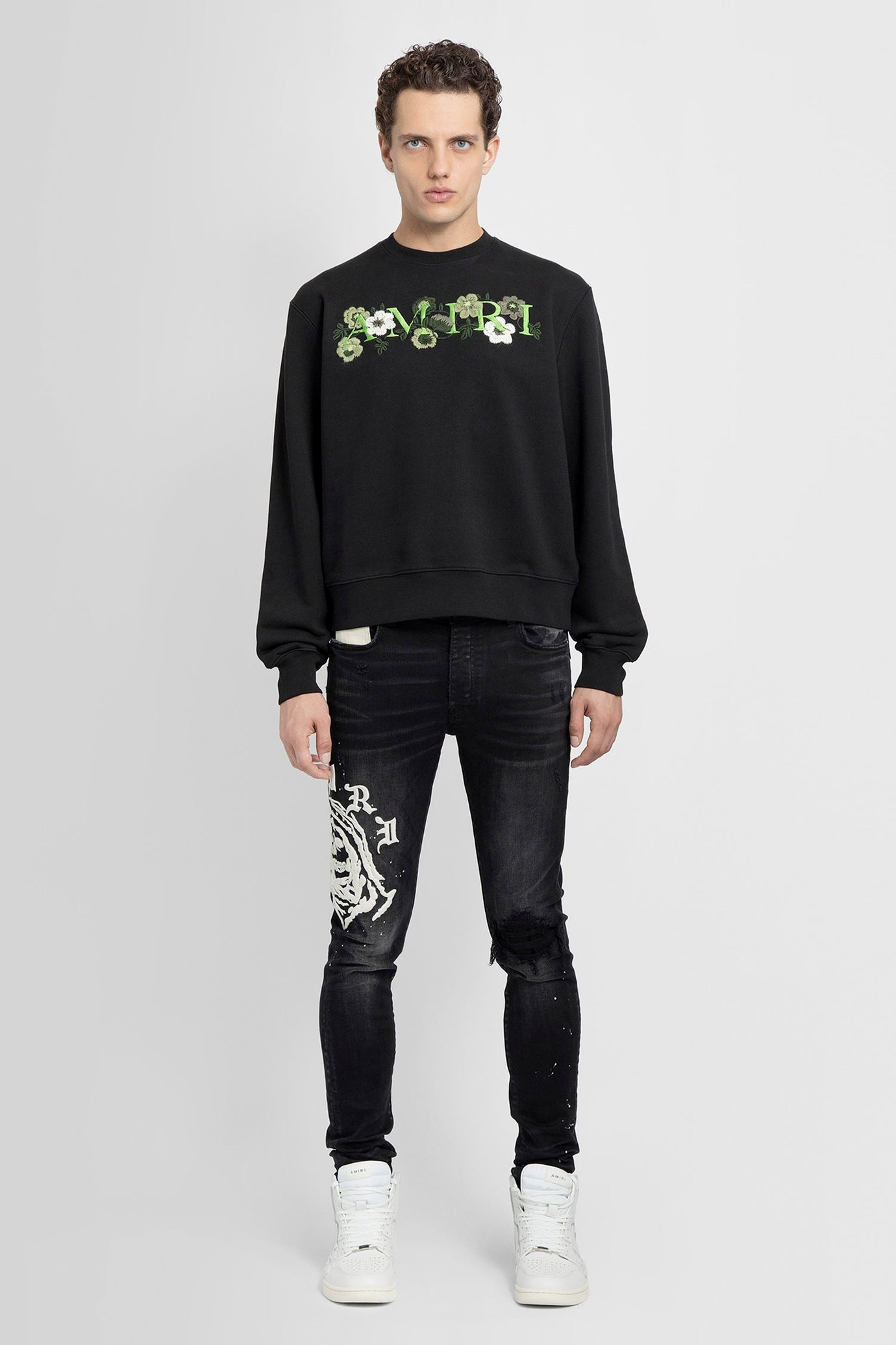 Amiri Floral Embroidery Crew Neck Sweatshirt In Black