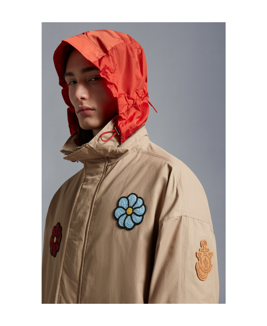 Moncler Delamont Short Style Down Jacket In Nude