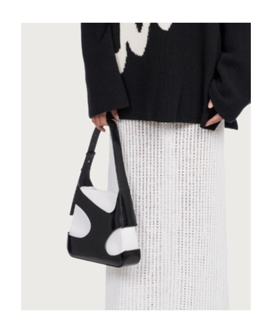 Shop Ferragamo Salvatore Cut-out Detailed Logo Debossed Shoulder Bag In Black