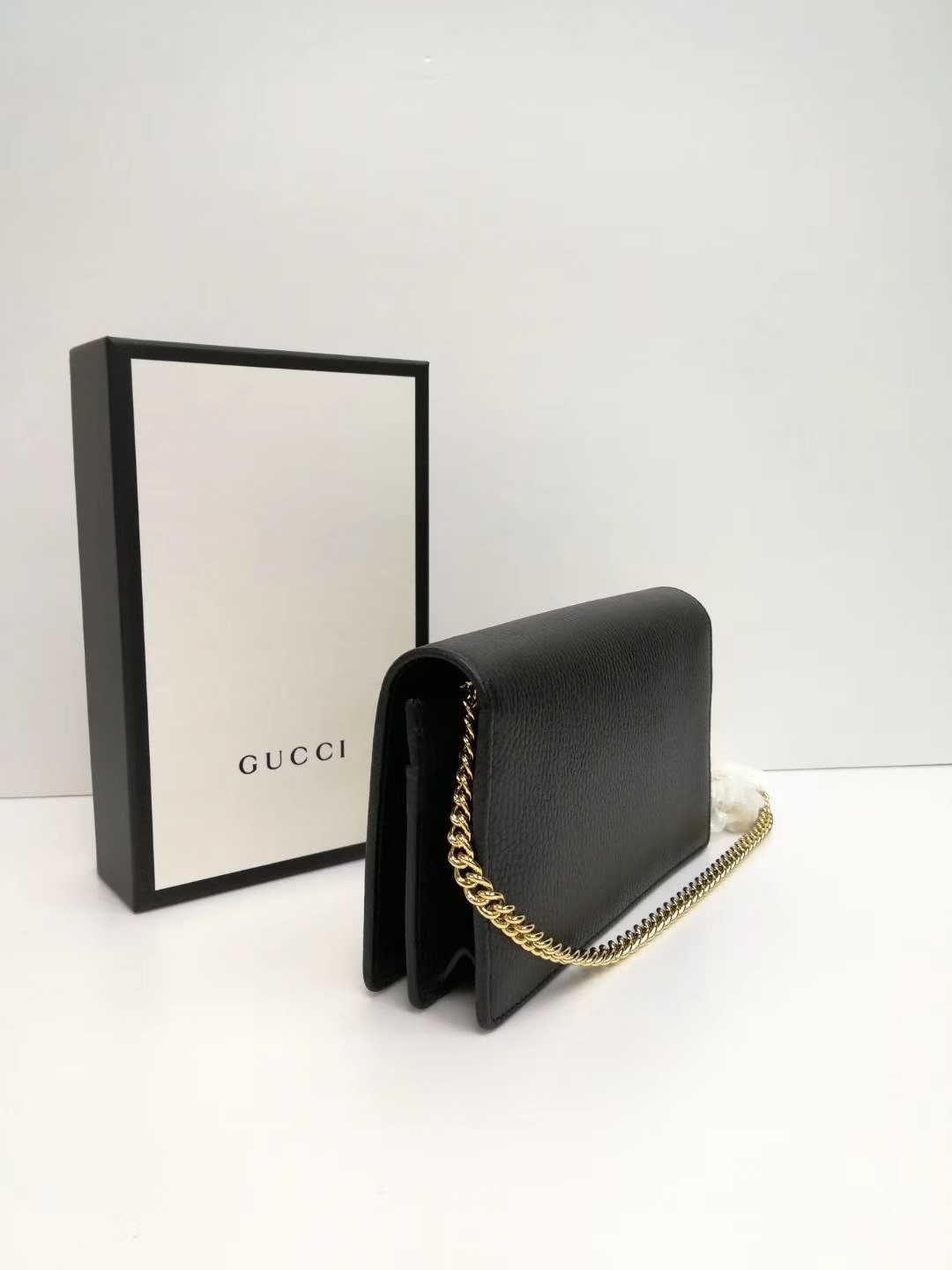 Gucci Gg Marmont Leather Mini Chain Wallet In Black