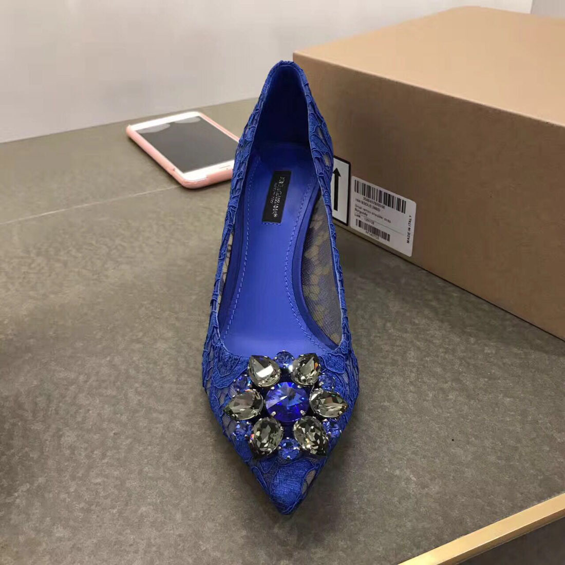 Dolce & Gabbana Bellucci Taormina Lace Pumps In Blue