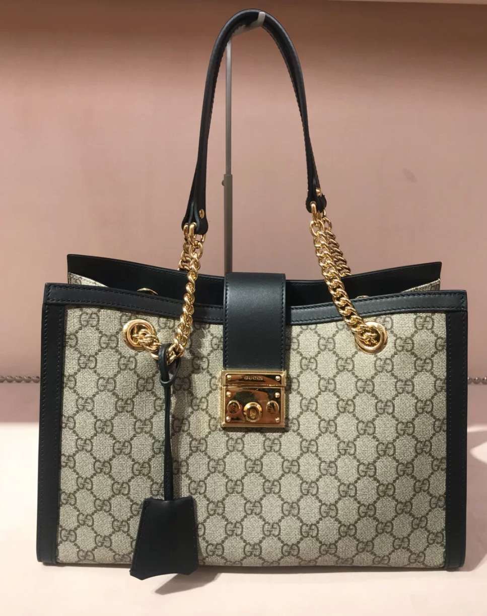 Gucci Padlock Medium Gg Shoulder Bag In Nude