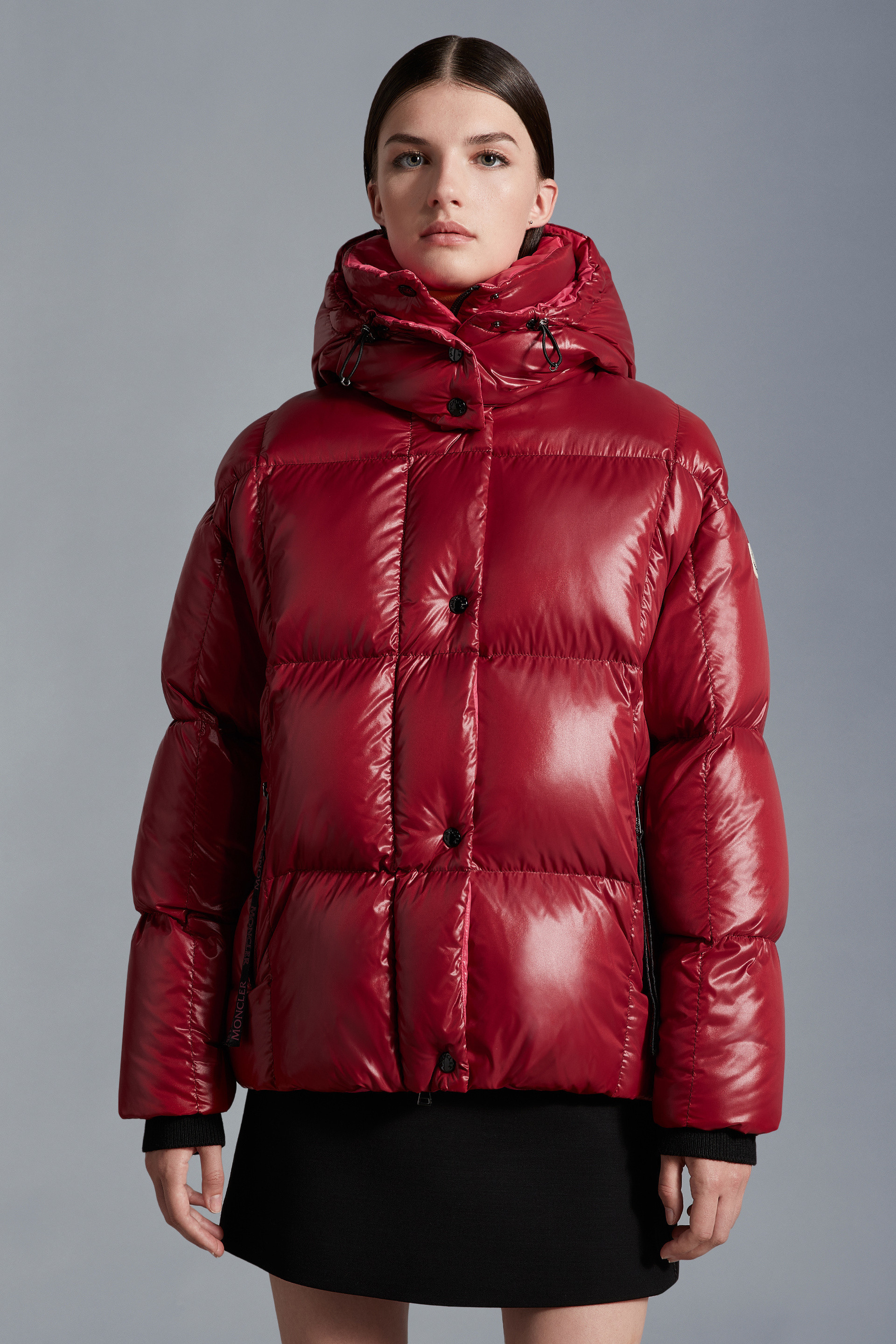 Moncler Doudoune Courte Parana In Red