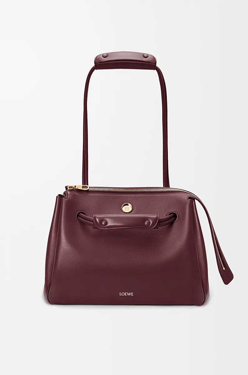 Loewe Lettering Shoulder Bag In Red