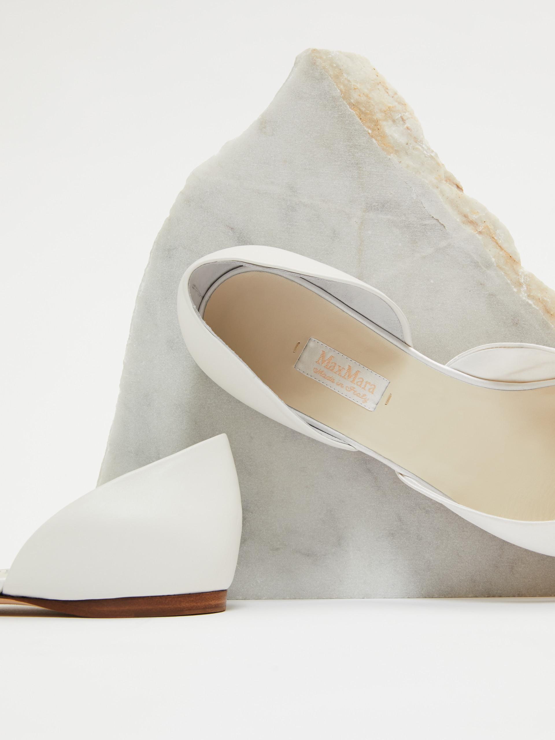 Max Mara Pointed Ballet Shoes In White