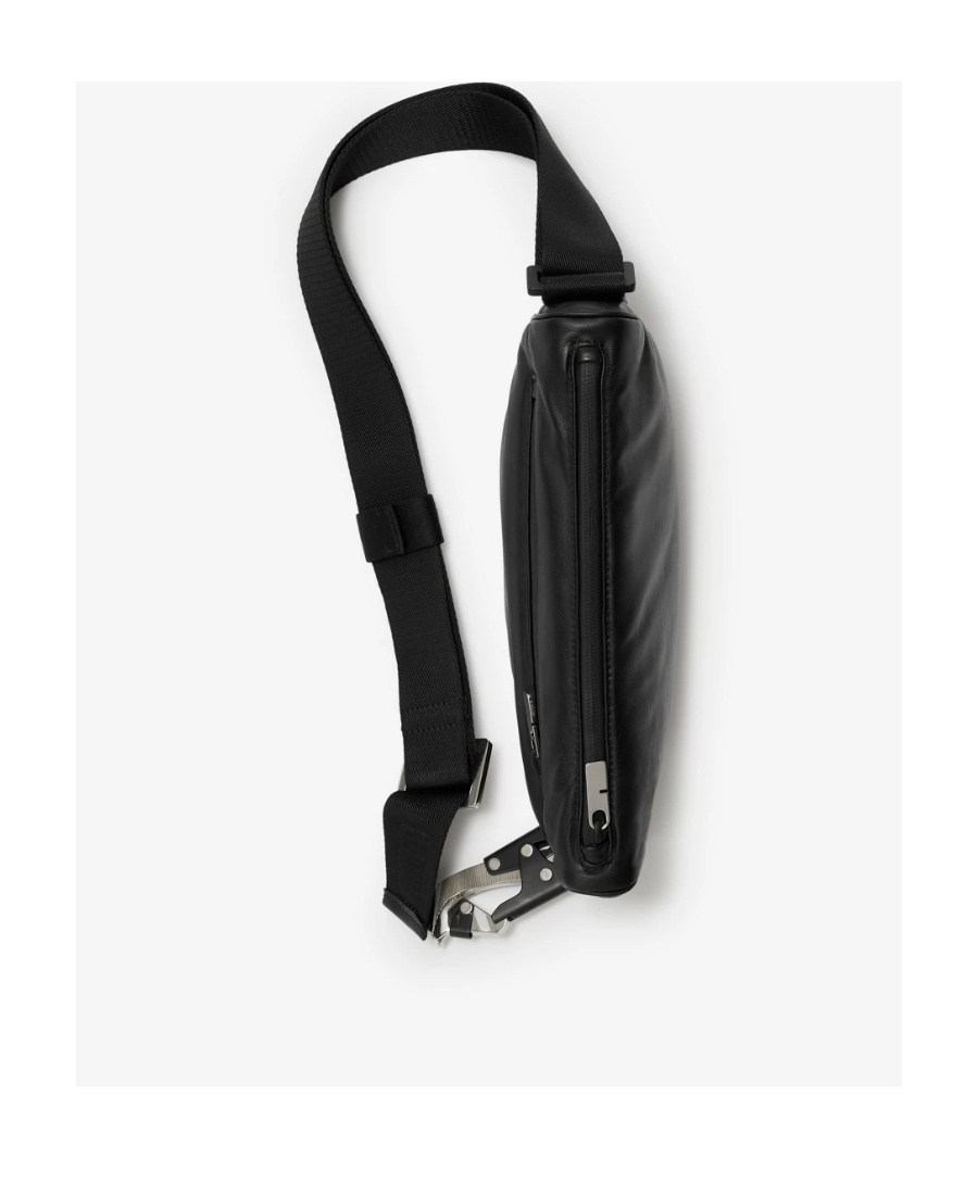 Burberry Shield Zipped Crossbody Bag In Black