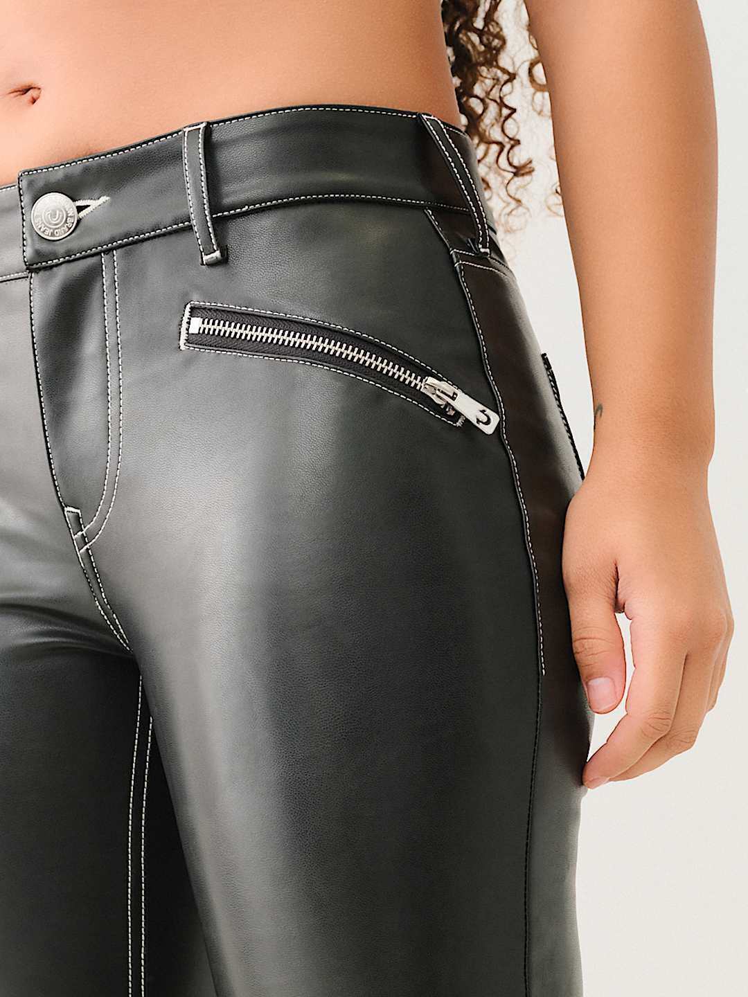TRUE RELIGION JENNIE FAUX LEATHER MOTO CURVY SKINNY PANT