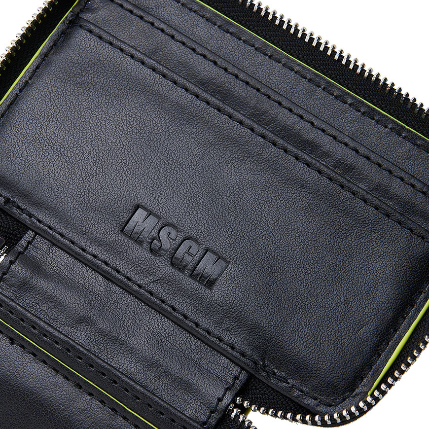 Msgm Zipper Wallet In Black