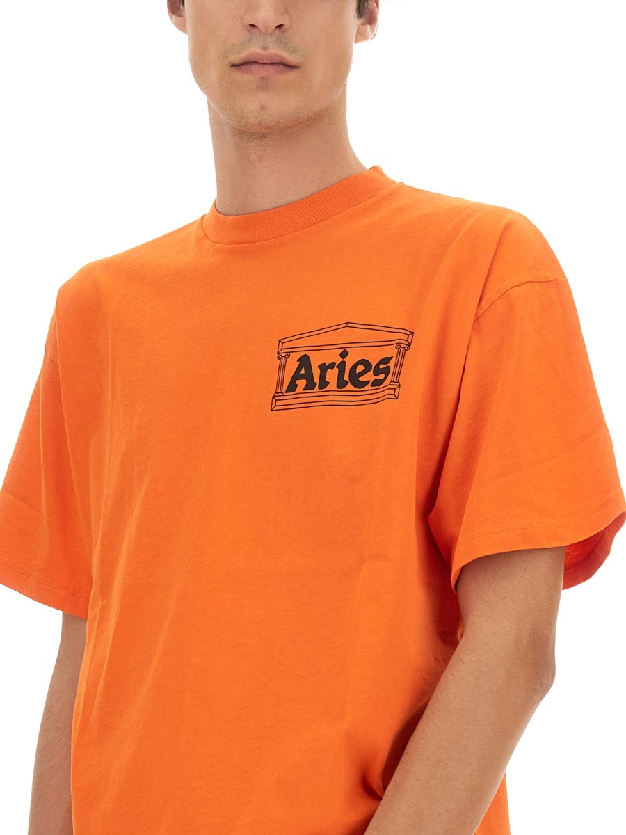 Aries Logo Print Crew Neck T-shirt With Short Sleeves In Orange