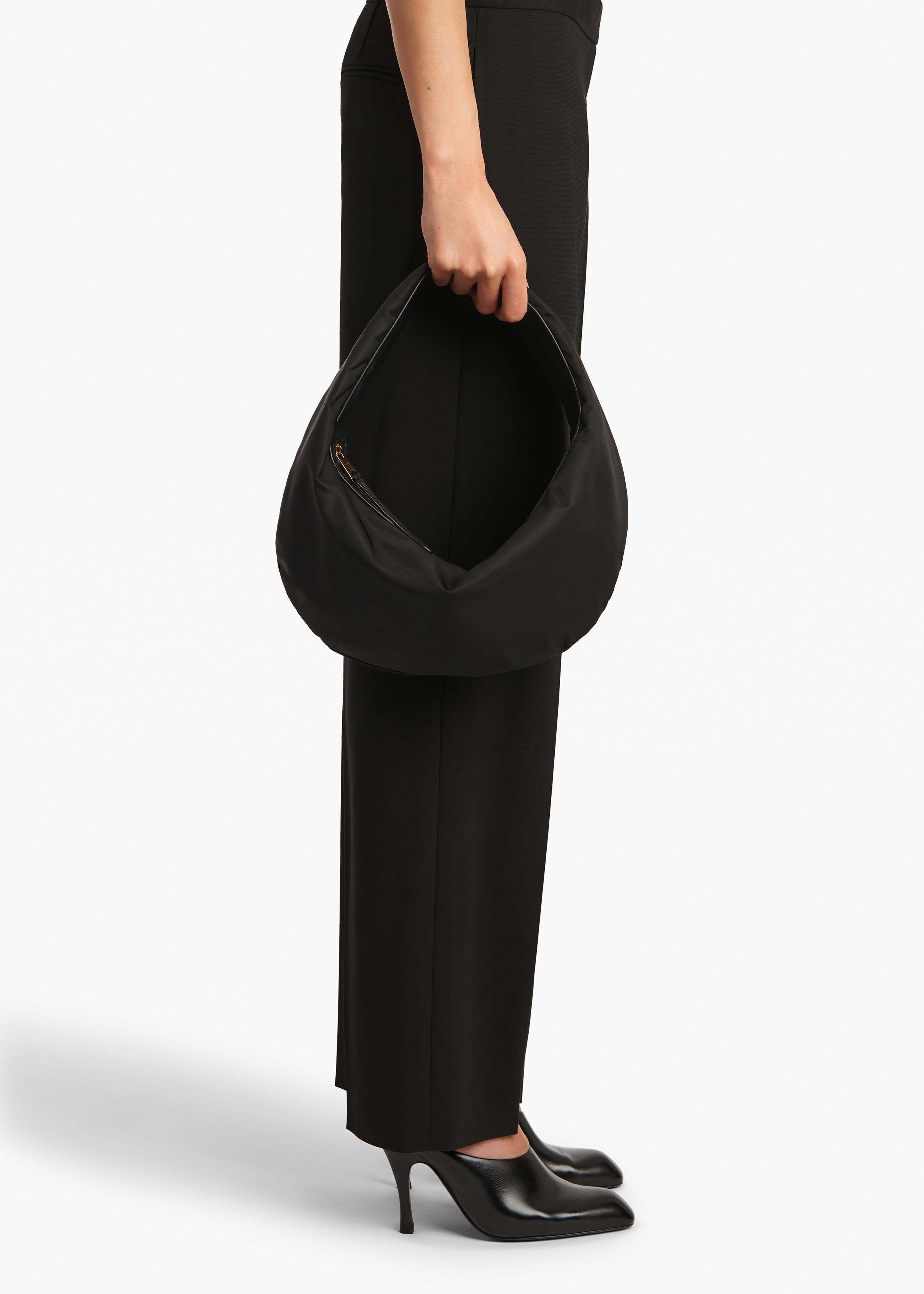 Khaite Medium Olivia Sport Tote Bag In Black