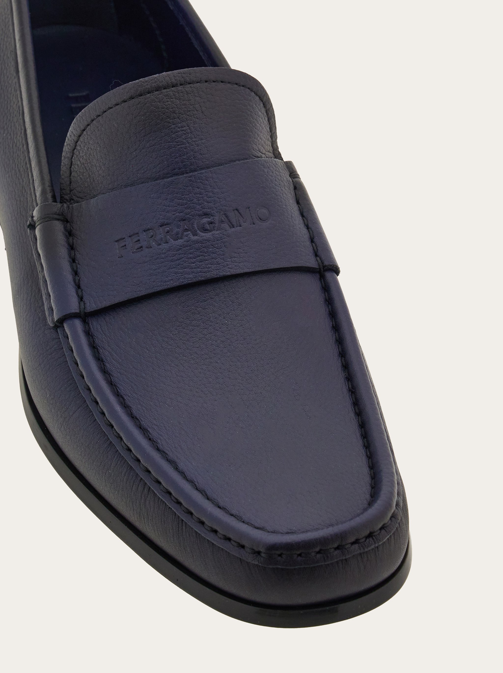 Ferragamo Logo-debossed Leather Loafers In Black