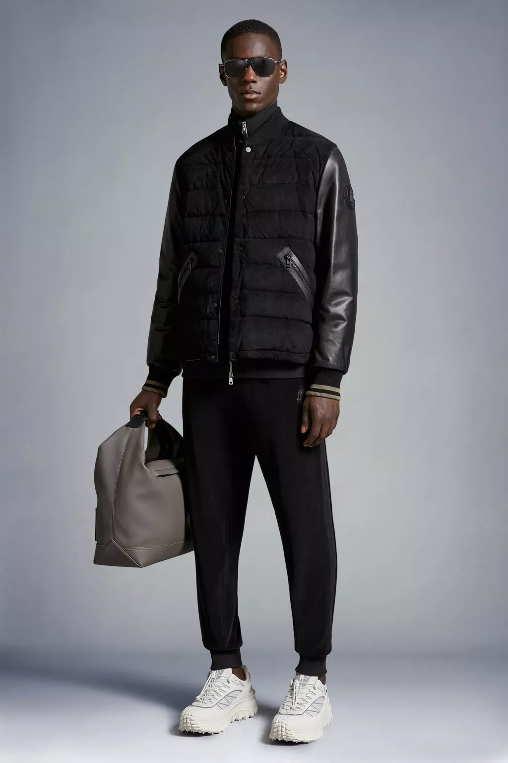 Moncler Tailored Trousers Multiple Pockets In Black