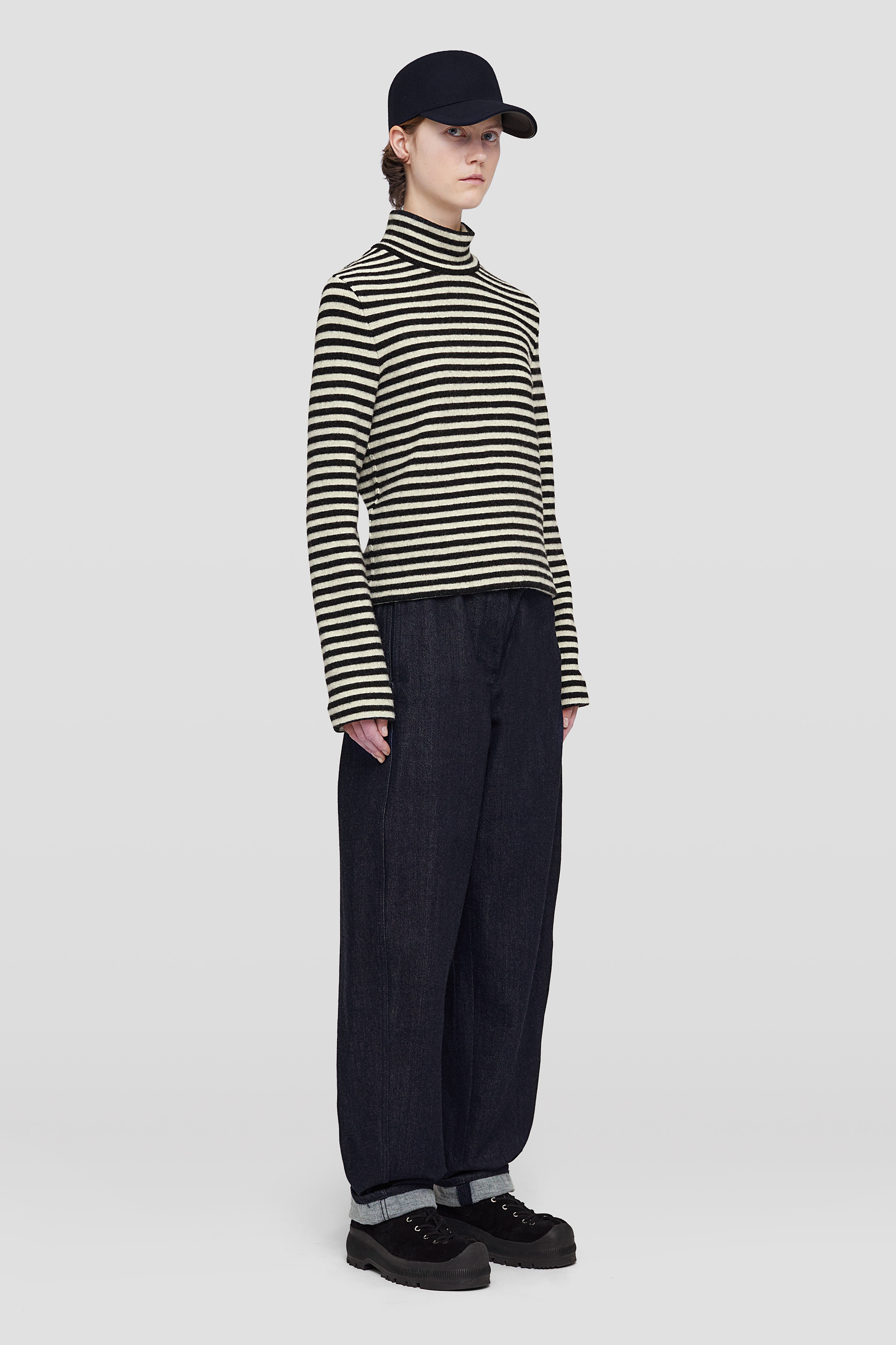 Jil Sander Logo-patch Stripe-pattern Top In Black