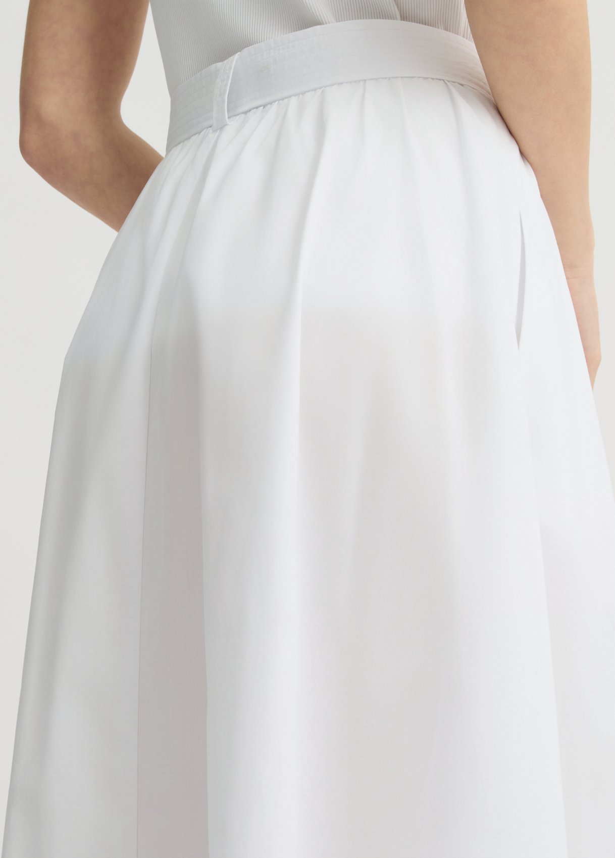 Shop Liu •jo White Midi Skirt