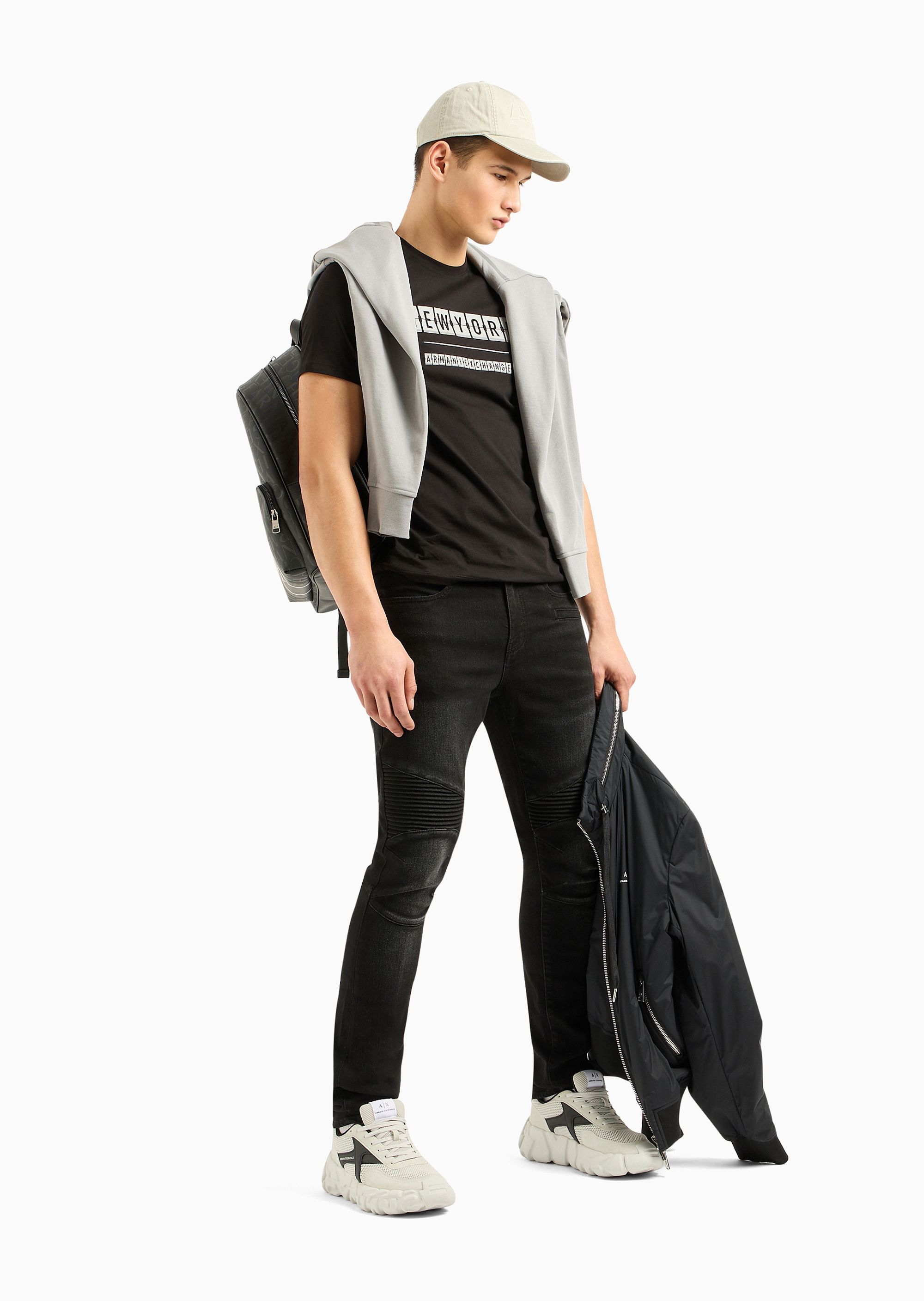 Armani Exchange T-shirt With Round Neck And Short Sleeves In Black