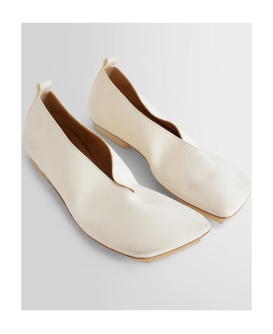 Shop Uma Wang Asymmetric-toe Leather Ballerina Shoes In White