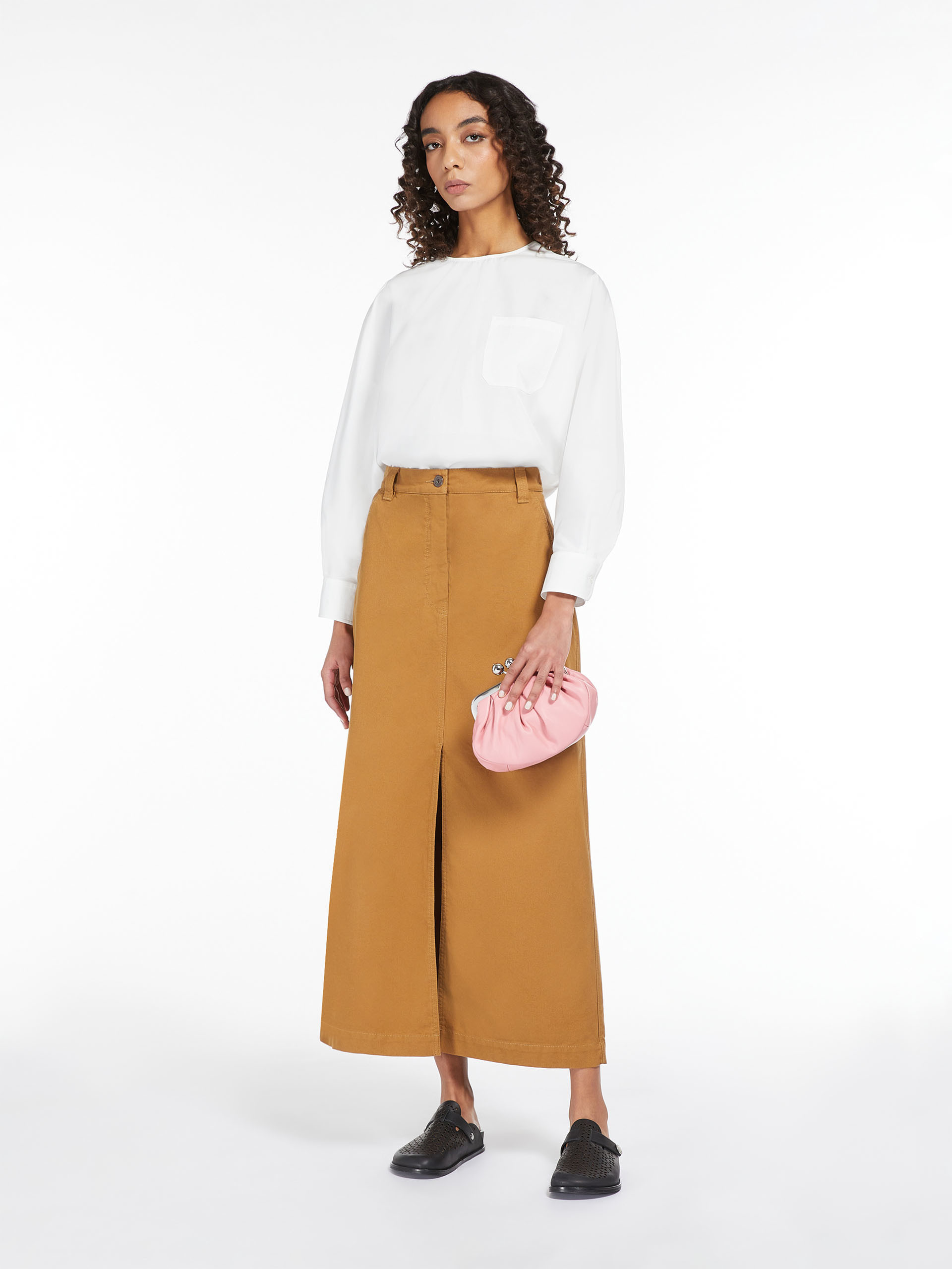 Weekend Max Mara Pasticcino Logo Shoulder Bag In Pink