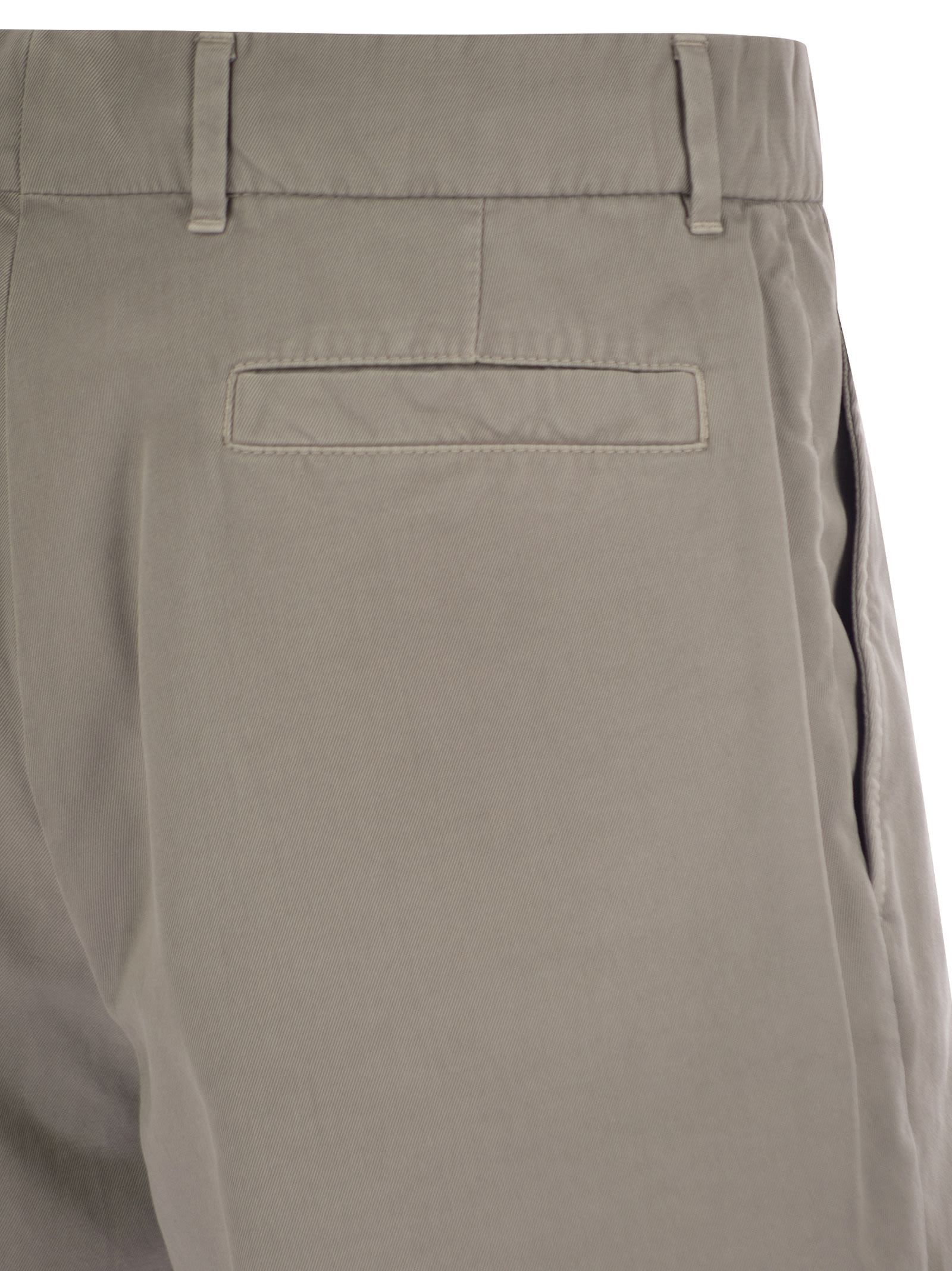 Brunello Cucinelli Gabardine Bermuda Shorts In Nude