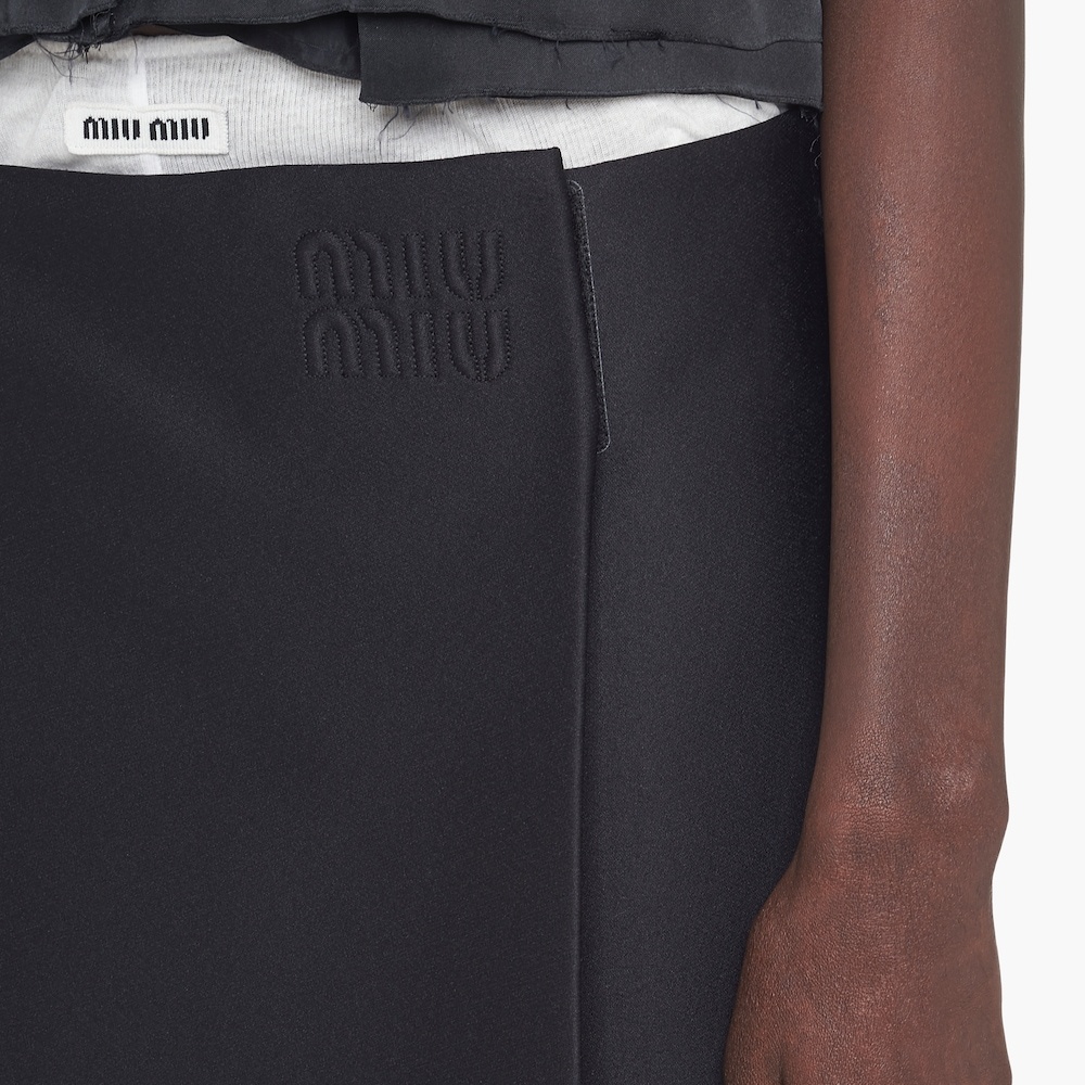 Miu Miu Radzimir Logo Embroidered Pencil Skirt In Black