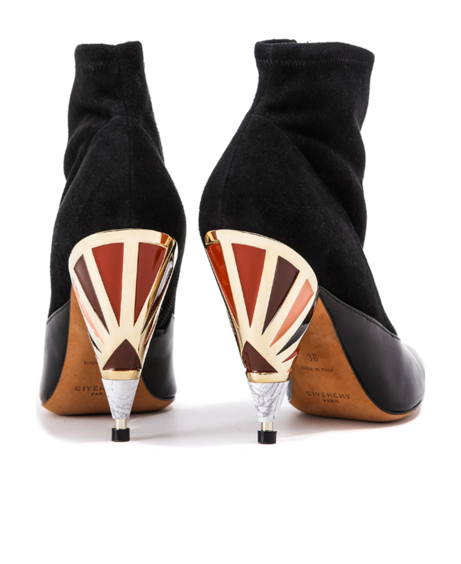 Givenchy Round Head Boot In Black