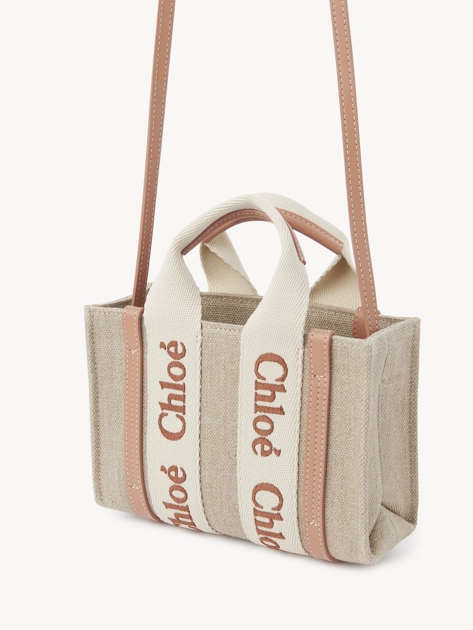 Chloé Mini Woody Tote Bag In Linen Leather