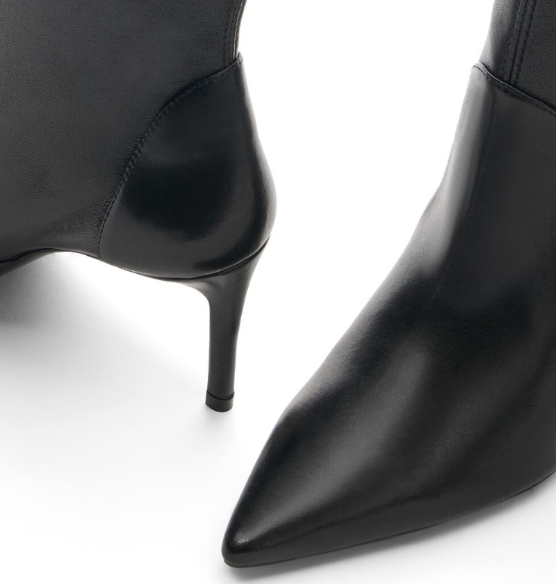 Shop Stuart Weitzman Pointed Short Boots In Black