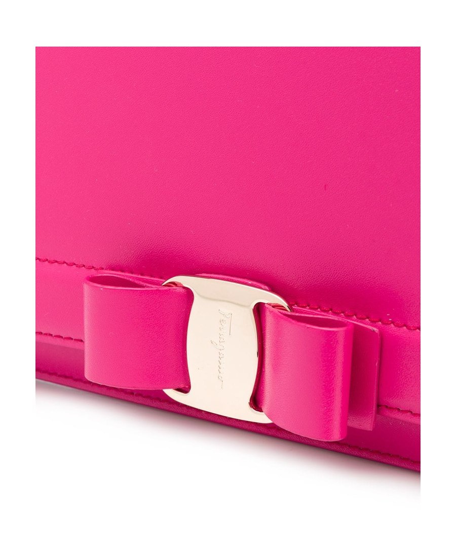 FERRAGAMO VARA SHOULDER BAG