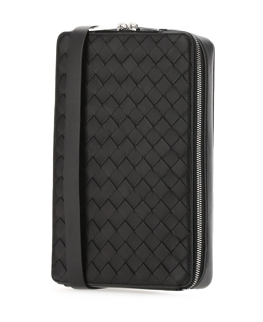 Bottega Veneta Intrecciato Cross-body Bag In Black