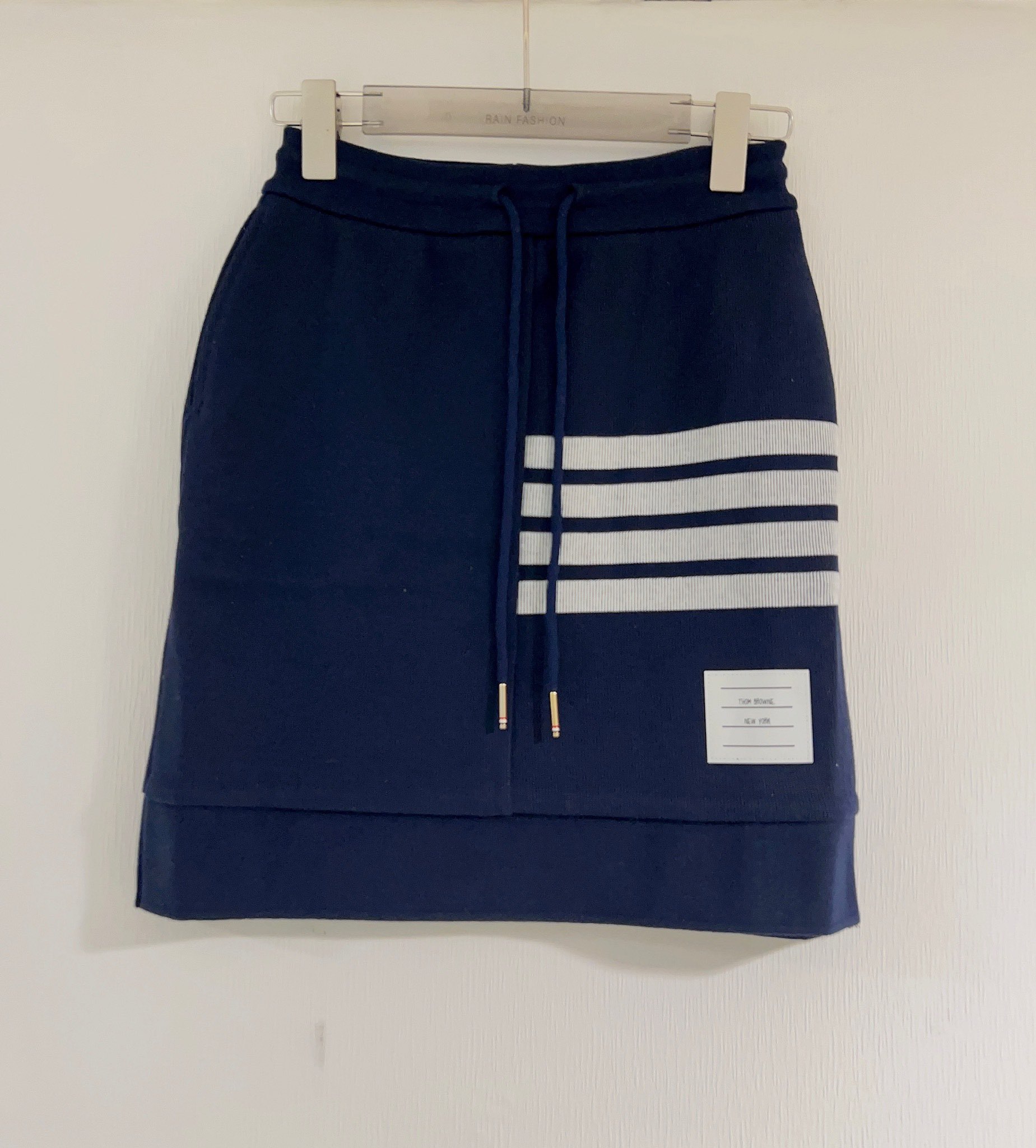 Thom Browne 4-bar Stripes Drawstring Skirt In Black