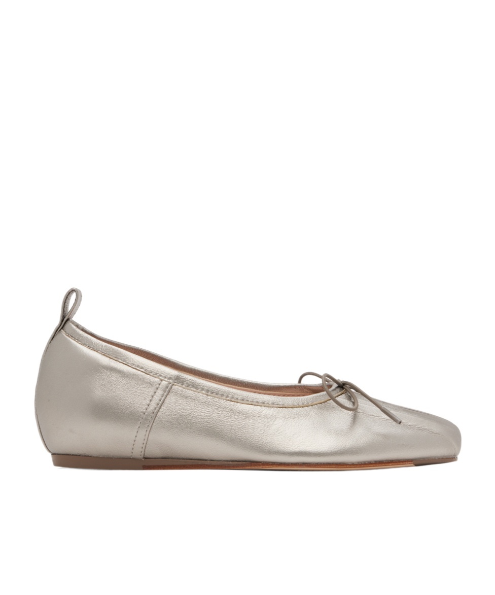 Simone Rocha Classic Pleated Leather Ballet Flats