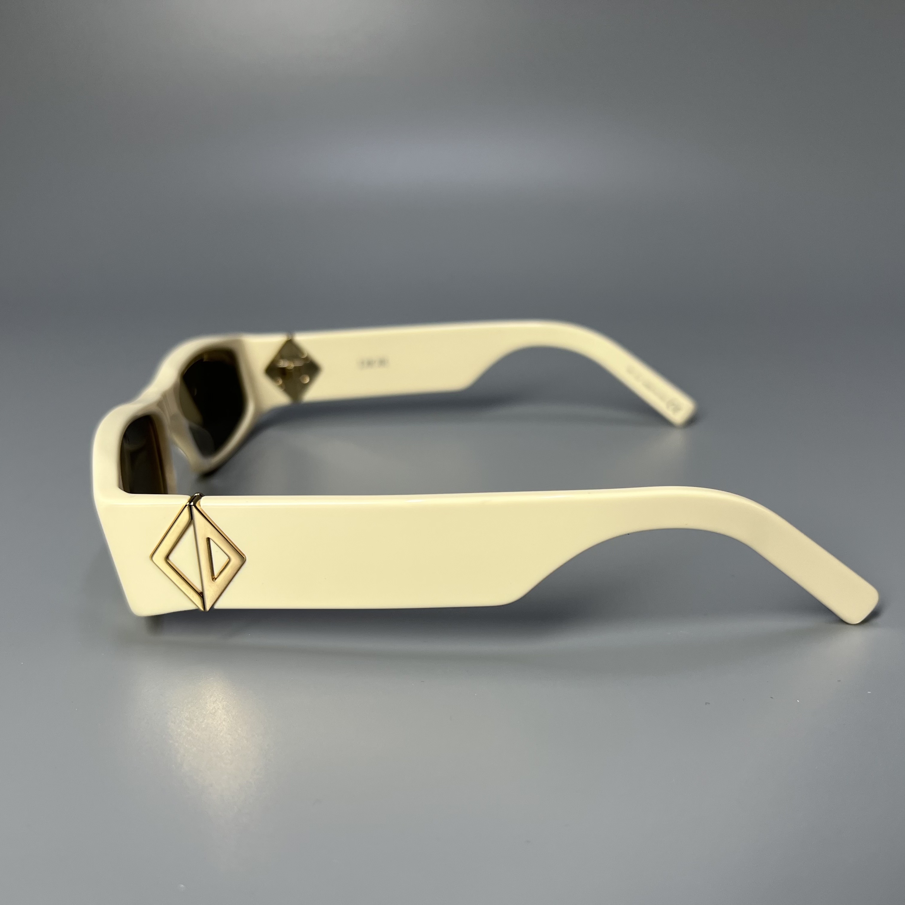 Dior Logo Sunglasses In White
