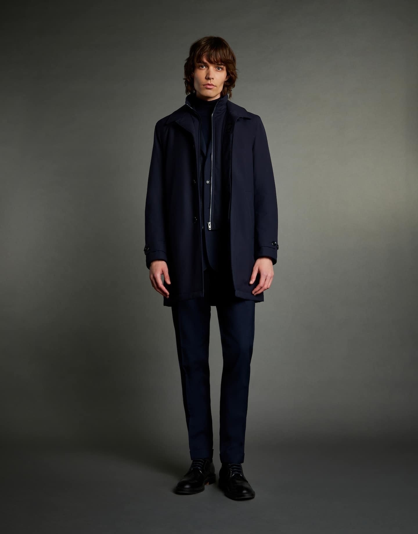 Fay Straight Wool-cashmere Blend Coat With Side Pockets In Black