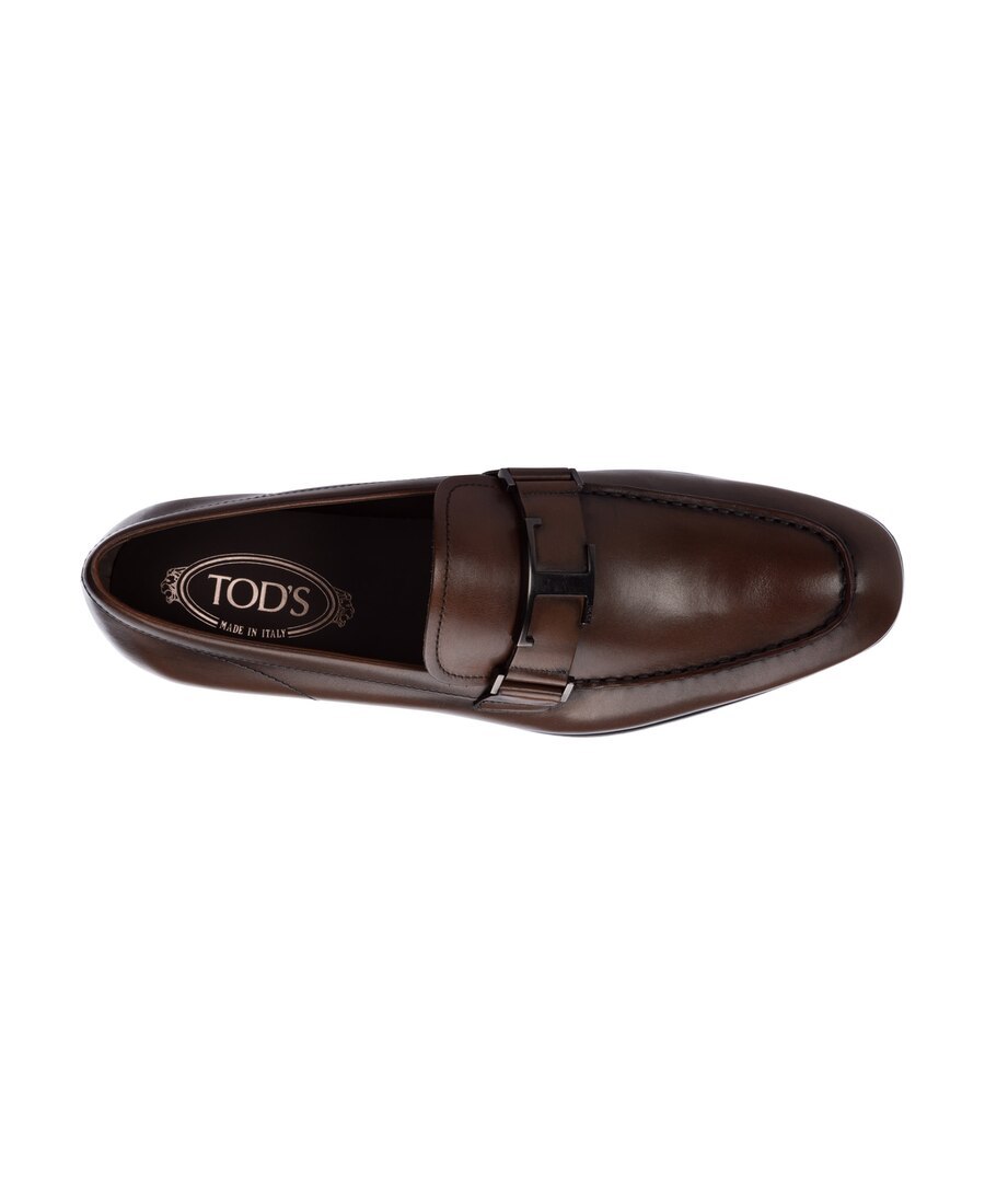 Tod's T Logo Leather Loafers In Black