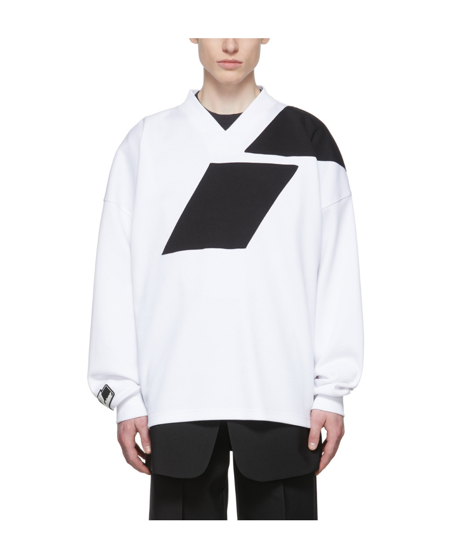We11 Done V-collar Color Long-sleeved T-shirt In White
