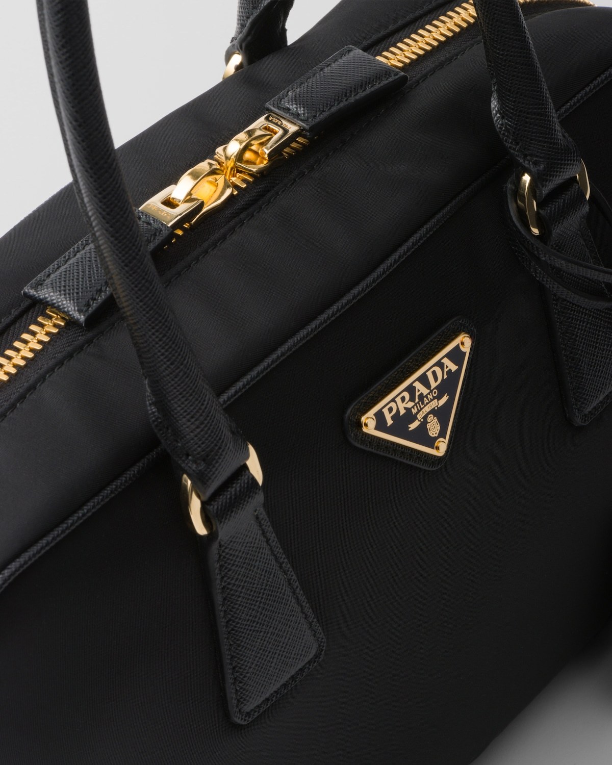 Prada Medium Re-edition 1978 Logo Tote Bag In Black