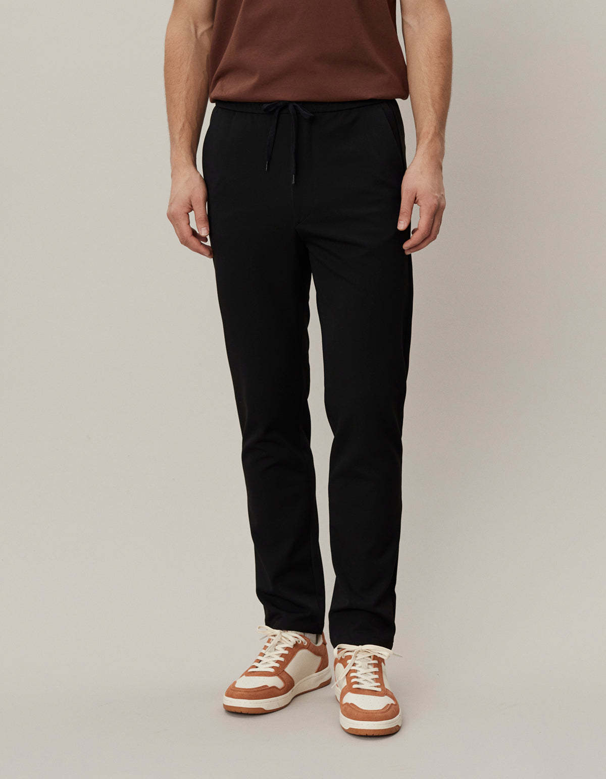 Les Deux Como Slim Straight-leg Woven Trousers In Black