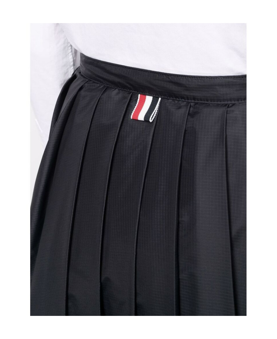 Thom Browne Navy Nylon Midi Skirt In Black