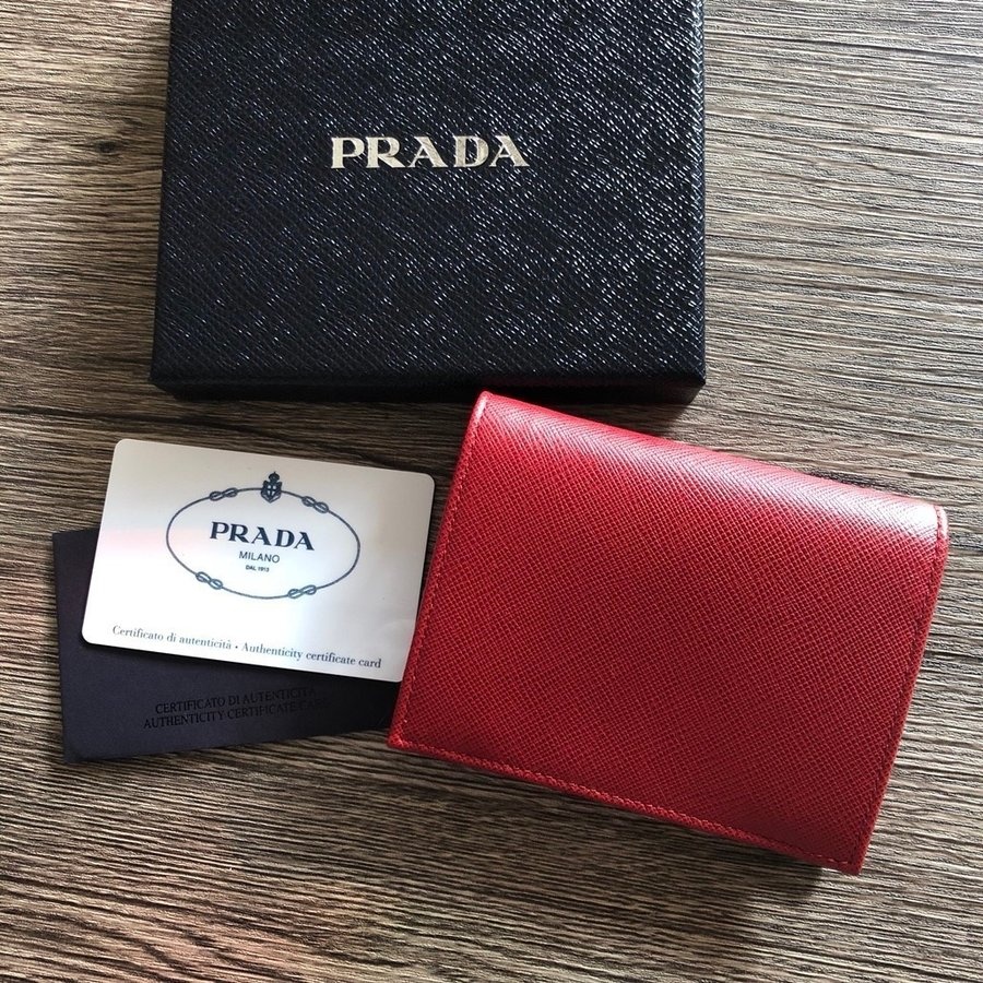 Prada Small Saffiano Leather Wallet In Red