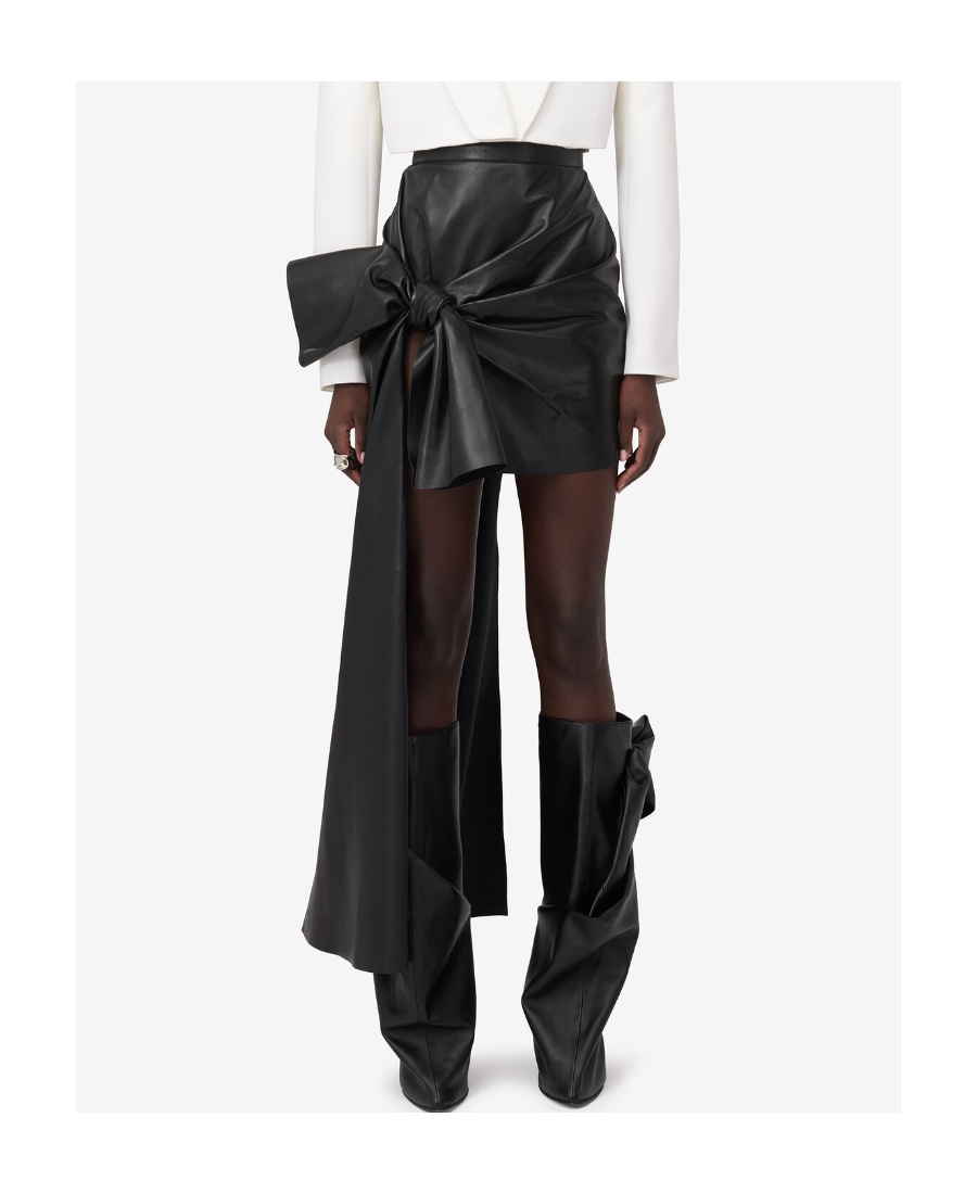 Alexander Mcqueen Bow-detailed Asymmetric Leather Skirt In Black