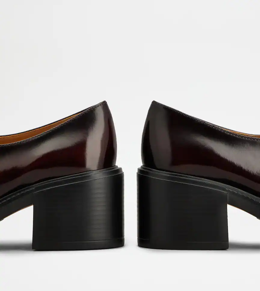 Tod's 60mm Leather Loafers In Burgundy