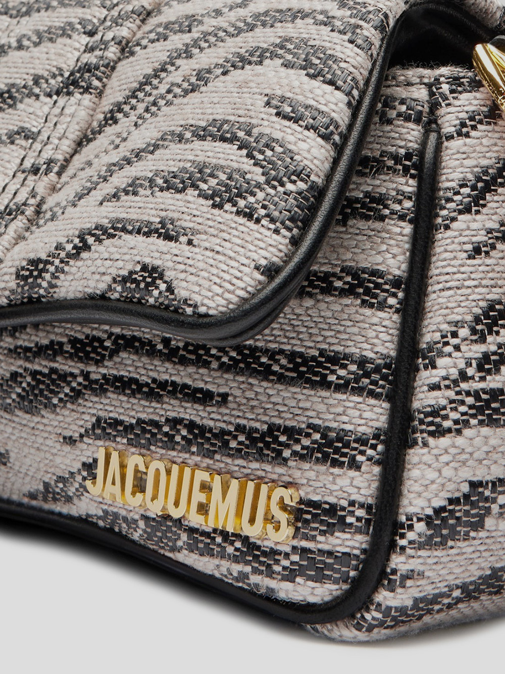 Jacquemus Flip Shoulder Bag In Gray