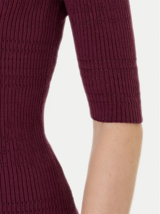Twinset Ribbed Logo-plaque Jumper In Red