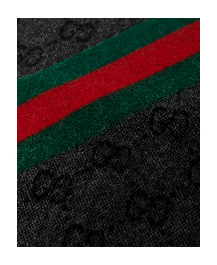 Gucci Wool Fringed Scarf In Black