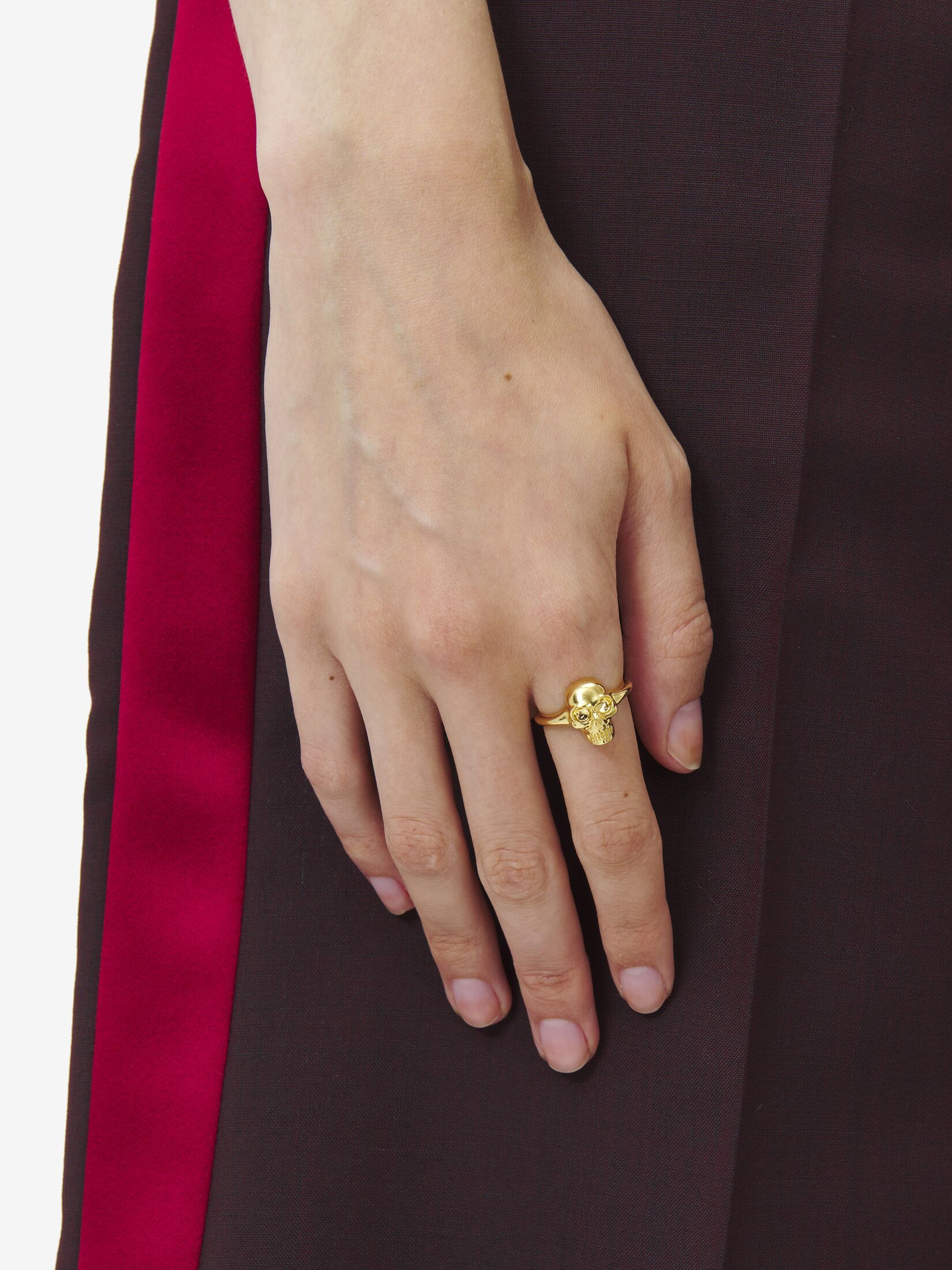 Alexander Mcqueen Golden Skull Ring In Yellow