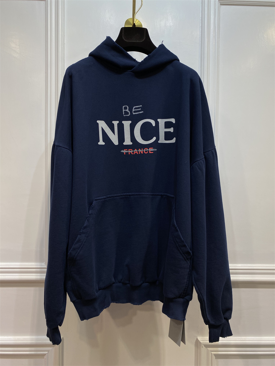 BALENCIAGA HOODED LONG-SLEEVED SWEATER 