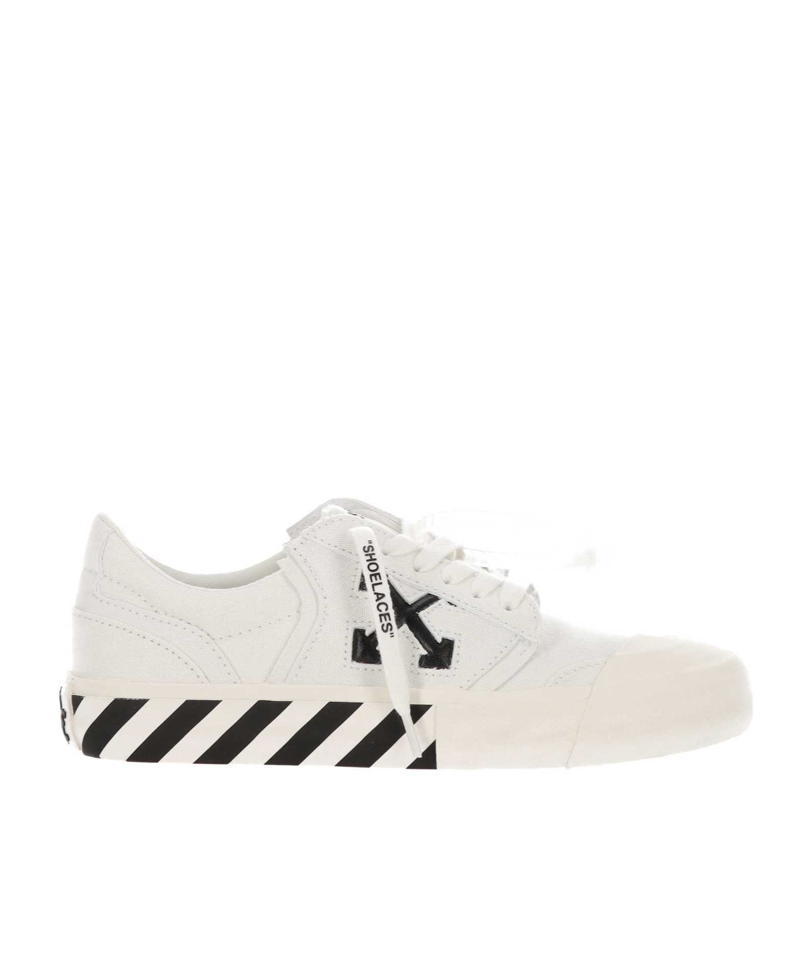 Off-white Lace-up Low-top Casual Shoes In White