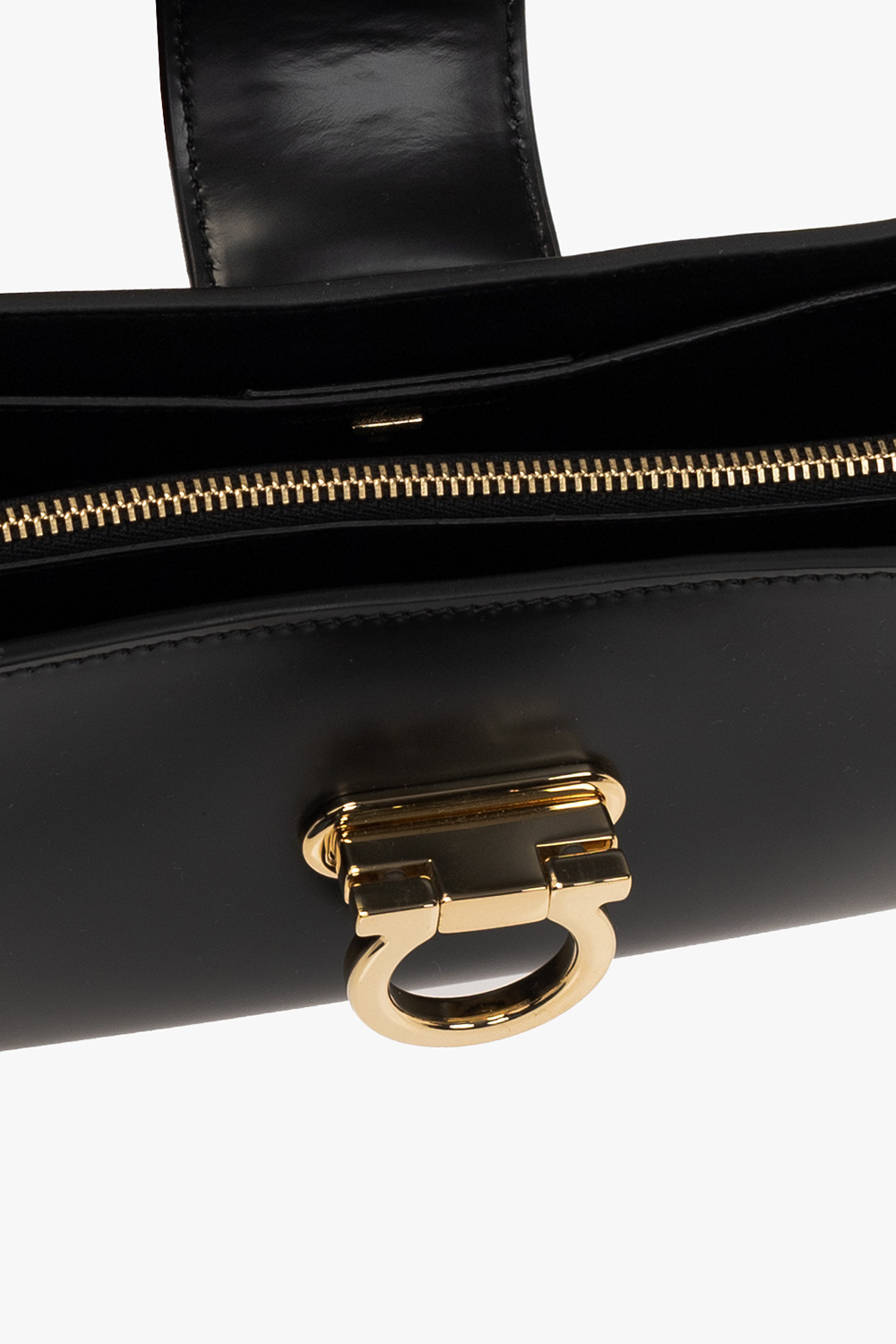 FERRAGAMO SALVATORE FERRAGAMO TRIFOLIO LOGO ENGRAVED SHOULDER BAG